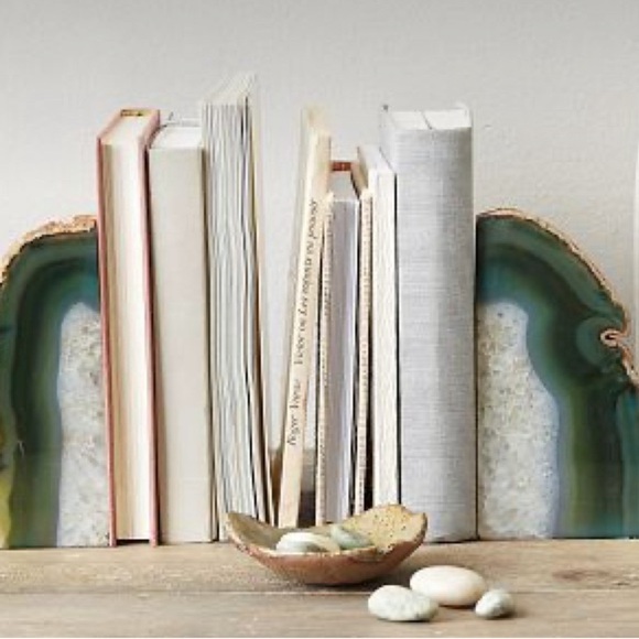 Geode bookend or shelf decor “green” - Picture 5 of 7